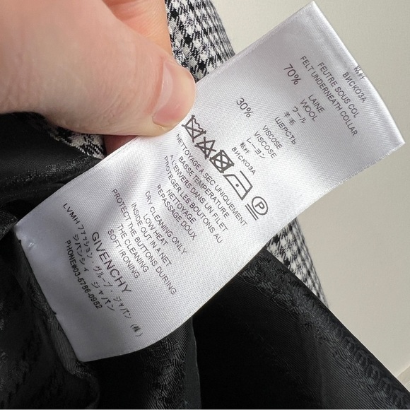 Givenchy Runway 2021 Houndstooth Open Oversized Blazer - Picture 9 of 9